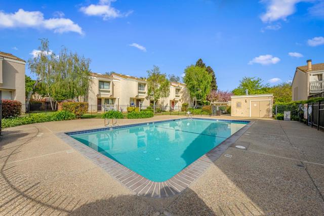 260 W Dunne Avenue, Morgan Hill CA: https://media.crmls.org/mediaz/64c3fc1d-df7b-4885-81c4-c370001d27b7.jpg