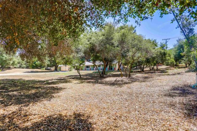 30180 Lilac Rd, Valley Center CA: https://media.crmls.org/mediaz/64c42965-3562-4de5-8b43-04d82a2828b1.jpg