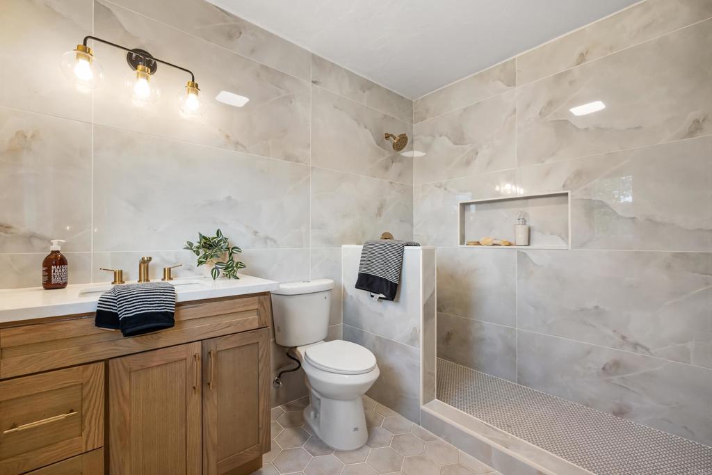 1510 Melrose Way - photo 17