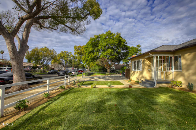 Detail Gallery Image 3 of 29 For 7046 Murietta Ave, Van Nuys,  CA 91405 - 4 Beds | 2 Baths