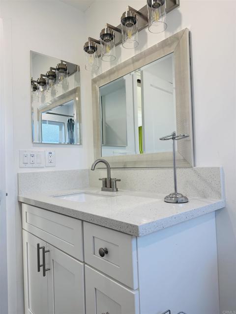 Detail Gallery Image 3 of 8 For 1134 S Orange St, Escondido,  CA 92025 - 3 Beds | 2 Baths