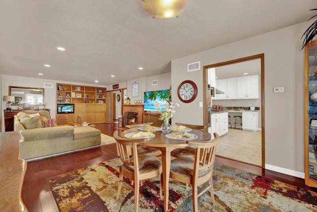 1945 Wedgemere Road, El Cajon CA: https://media.crmls.org/mediaz/64c7ae7c-9620-4e0f-9cf1-2ae18ba44e42.jpg