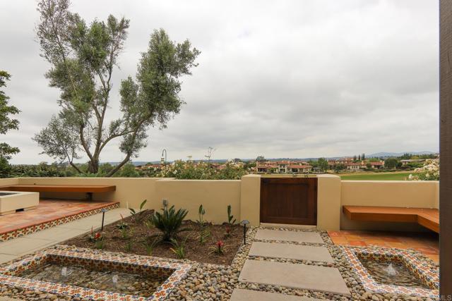 Detail Gallery Image 3 of 37 For 8134 Santaluz Village Green N., San Diego,  CA 92127 - 3 Beds | 3 Baths