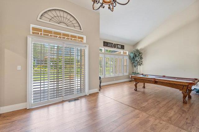 120 Tierra Del Sol, Hollister CA: https://media.crmls.org/mediaz/64c89b64-8ac5-48f1-abd9-8eca4283571b.jpg