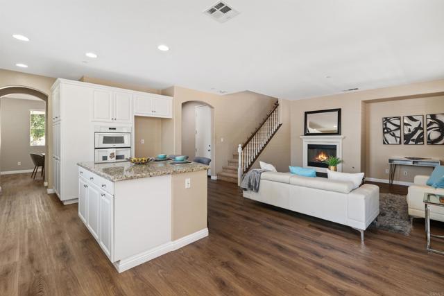 Detail Gallery Image 9 of 43 For 3709 Lake Park Rd, Fallbrook,  CA 92028 - 3 Beds | 2/1 Baths