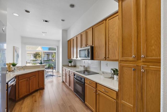 2044 Folle Blanche Drive, San Jose CA: https://media.crmls.org/mediaz/64c907ba-c3ff-423f-bbe0-2d9f6a852183.jpg