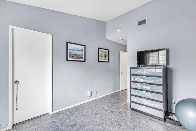 Detail Gallery Image 29 of 39 For 274 Walnut Ct, Azusa,  CA 91702 - 2 Beds | 2/1 Baths