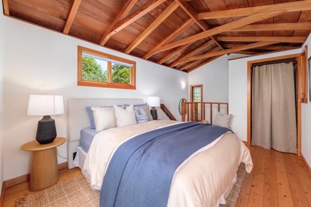 18050 Highway 1,  CA: https://media.crmls.org/mediaz/64c921c1-4d4d-4877-8c88-524a1aa60ab4.jpg