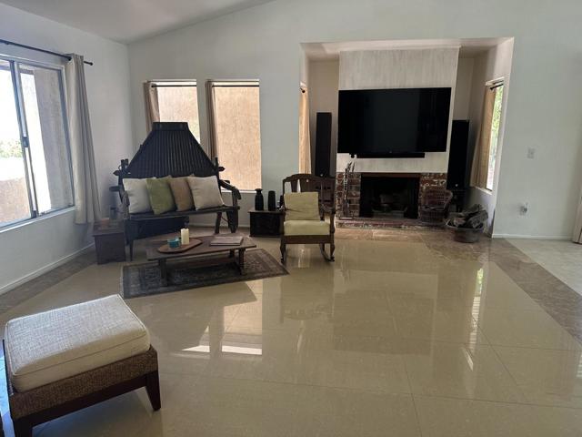 71521 Halgar Road, Rancho Mirage CA: https://media.crmls.org/mediaz/64c95abf-2711-4d93-85ab-158e91952c71.jpg