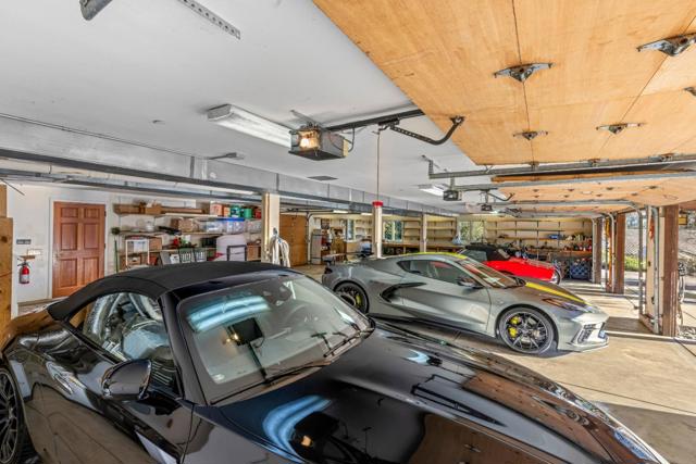 6915 Redwood Retreat Road, Gilroy CA: https://media.crmls.org/mediaz/64c9b5b8-8a8d-4544-be14-07dab63d5225.jpg