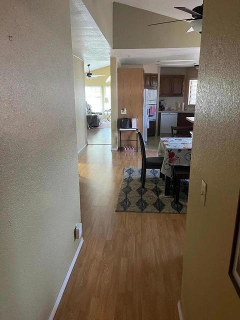 500 N Tully Road, Turlock CA: https://media.crmls.org/mediaz/64ca92bc-1dad-49e0-99fa-5c8a7df4736b.jpg