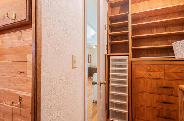 1527 Atherton Way, Salinas CA: https://media.crmls.org/mediaz/64cbb55c-adb9-48a8-88dc-22dc9080197d.jpg