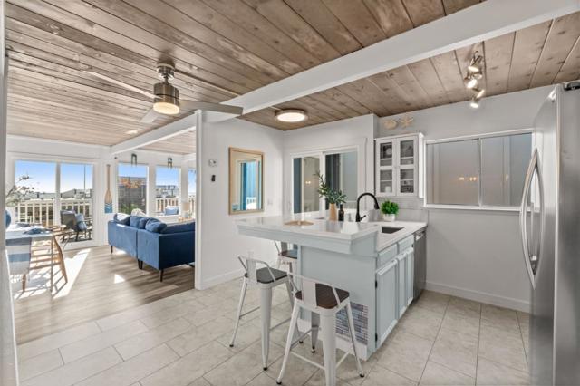 118 Marina Avenue, Aptos CA: https://media.crmls.org/mediaz/64cbcec6-a815-4bda-8025-cbad27369d54.jpg