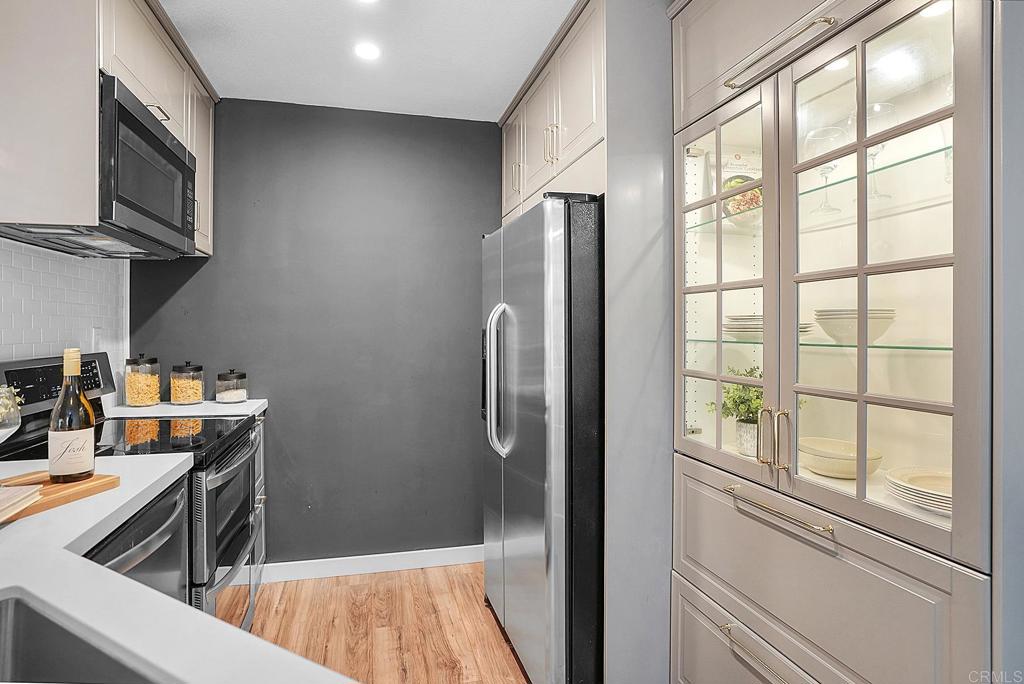 9729 Mesa Springs Way - photo 4