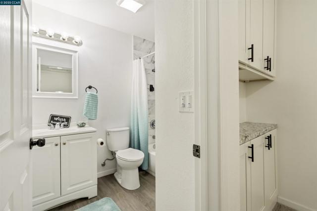 2593 El Portal Dr., San Pablo CA: https://media.crmls.org/mediaz/64cd35bb-3dd2-43ec-bfea-2c38434e4208.jpg