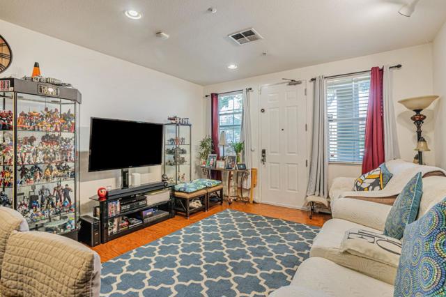 88 N Jackson Avenue, San Jose CA: https://media.crmls.org/mediaz/64ce14d3-5c06-41b3-8869-c6c99b667043.jpg