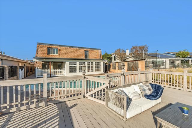 Image 38 of 48 For 8160 Laurelridge Rd