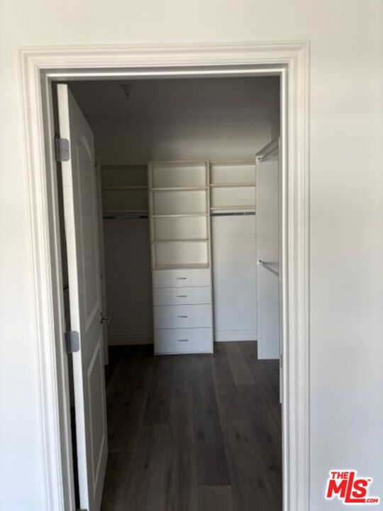 Drew Fenton | 11848 Kiowa Avenue Los Angeles CA | MLS: 7453940 Drew Fenton | 11848 Kiowa Avenue Los Angeles CA | MLS: 7453940