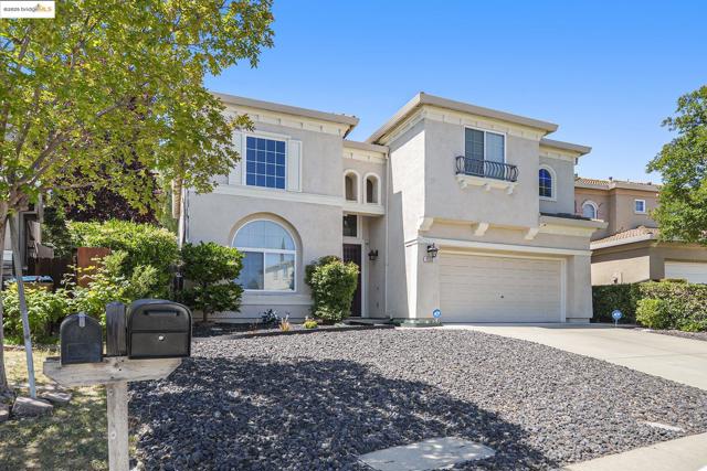 2532 Crystal Way, Antioch CA: https://media.crmls.org/mediaz/64cf5330-8afa-4db3-b1cc-a59f34768a71.jpg