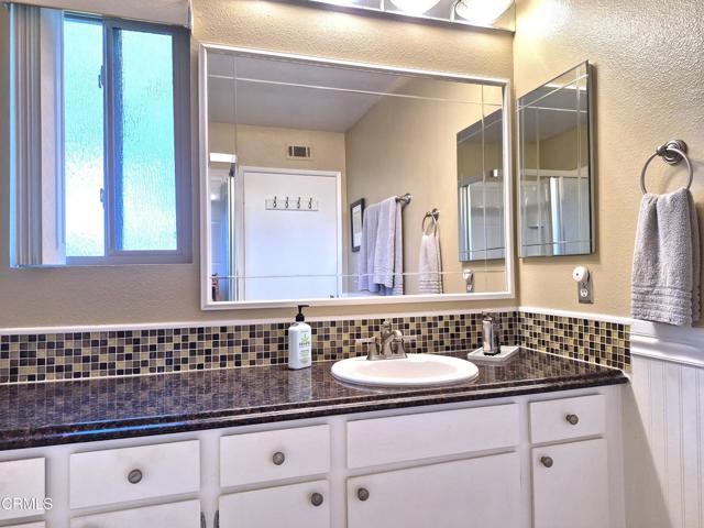 7107 Village 7, Camarillo CA: https://media.crmls.org/mediaz/64d2d16c-e42f-4bed-a53d-a337c31bdf82.jpg