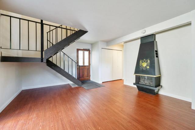 1734 W El Camino Real, Mountain View CA: https://media.crmls.org/mediaz/64d34037-7593-4ef1-9395-2a002b0cdd6a.jpg
