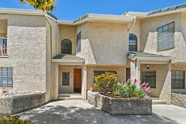 9540 Telegraph Road, Ventura CA: https://media.crmls.org/mediaz/64d36413-624c-4cca-857e-3f7094e77ba0.jpg