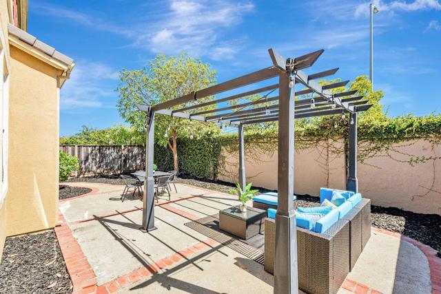 36397 Dijon Drive, Newark CA: https://media.crmls.org/mediaz/64d37854-dfb2-42ff-844d-3860dcf57041.jpg
