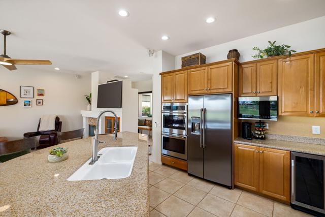 80305 Cedar, La Quinta CA: https://media.crmls.org/mediaz/64d424a7-8514-4ed5-bf32-2db3bf8ee981.jpg