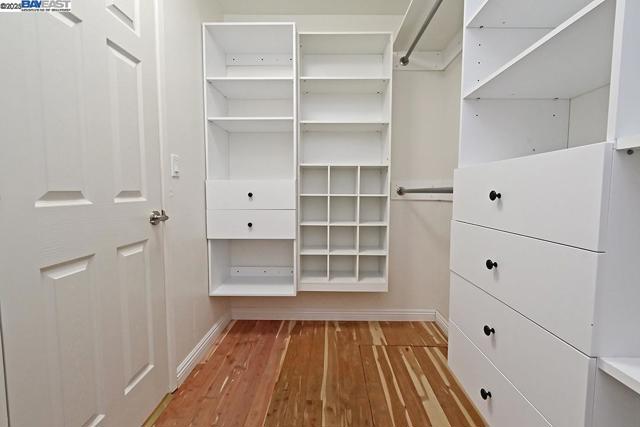 1492 Windsor Way, Livermore CA: https://media.crmls.org/mediaz/64d42fd3-5295-4a66-885d-c0154976b8de.jpg