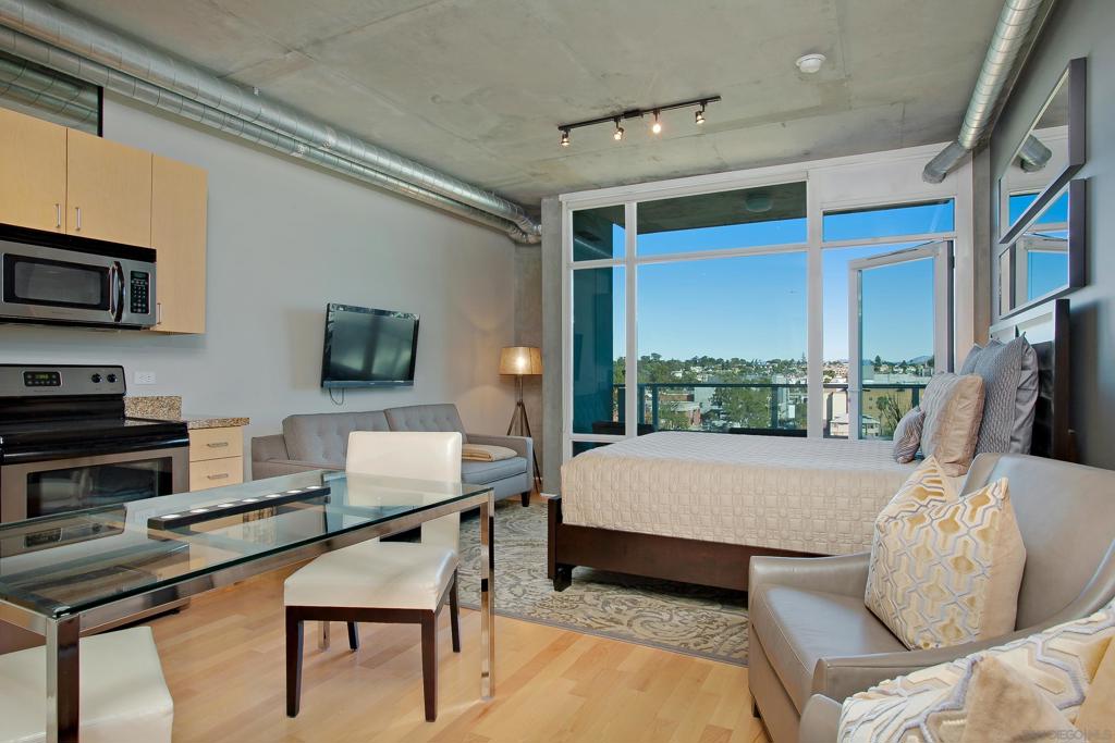 1080 Park Blvd - photo 2
