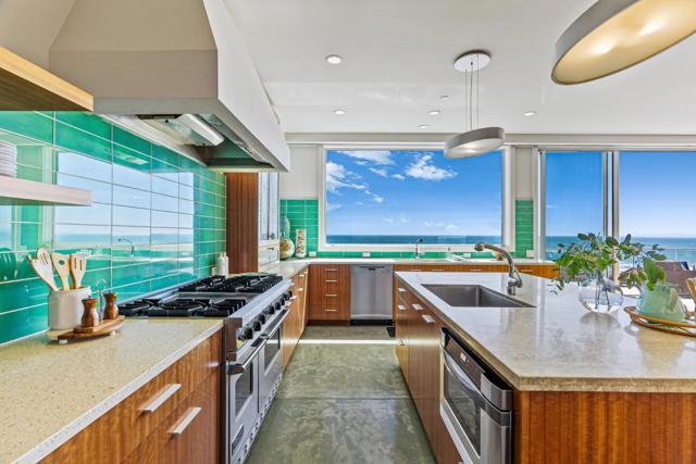 Image 16 of 72 For 618 Beach Drive