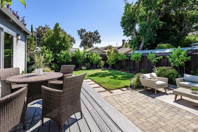 1525 Kalmia Street, San Mateo CA: https://media.crmls.org/mediaz/64d4bbfc-f196-460d-bc99-9fc339822d22.jpg