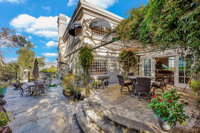 8451 Goldenrod Circle, Gilroy CA: https://media.crmls.org/mediaz/64d5761d-b347-4f79-9750-8e79bcd35687.jpg