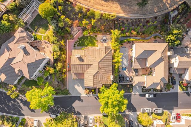 7473 Hoylake Court, Gilroy CA: https://media.crmls.org/mediaz/64d62359-427f-4c1e-bffa-b8e26881cbc3.jpg