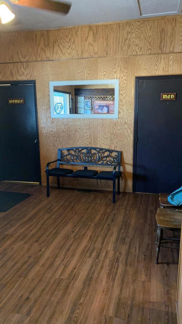 1183 1183 Mono Way, Sonora CA: https://media.crmls.org/mediaz/64d70eed-90fe-48f2-af2e-5cf17227d9eb.jpg