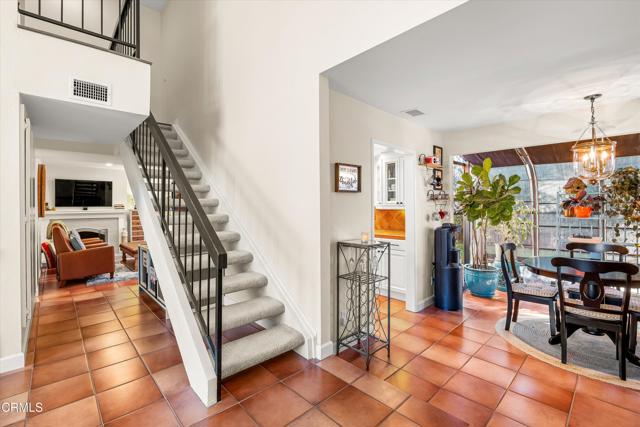 Detail Gallery Image 9 of 41 For 2436 Kimberly Ave, Camarillo,  CA 93010 - 4 Beds | 3 Baths