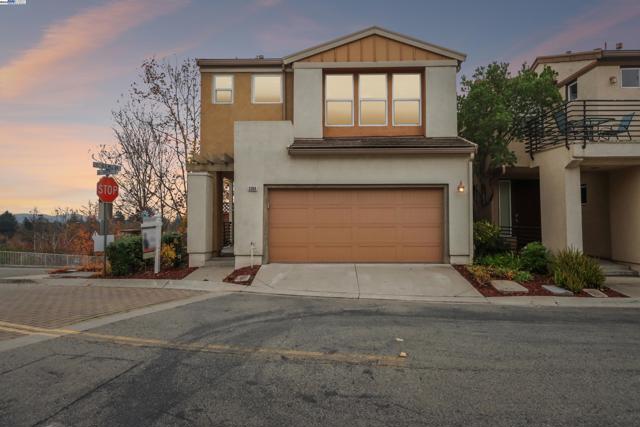3364 Chartwell St, San Ramon CA: https://media.crmls.org/mediaz/64d7e720-985b-4f1b-85ee-23b32bb8662c.jpg