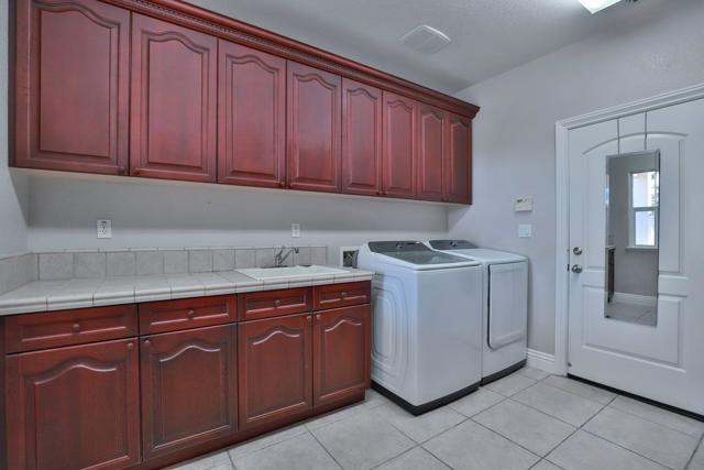 Image 32 of 87 For 5100 Thalia Drive