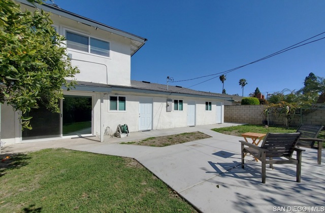 15927 Los Reyes Street, Fountain Valley CA: https://media.crmls.org/mediaz/64d863ac-0d05-4fc2-b5c8-acab51cf143b.jpg
