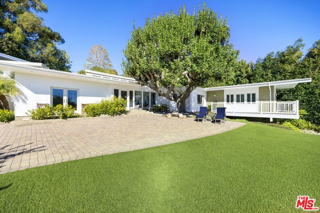 Drew Fenton | 11215 W Sunset Boulevard Los Angeles CA | MLS: 7520415 Drew Fenton | 11215 W Sunset Boulevard Los Angeles CA | MLS: 7520415