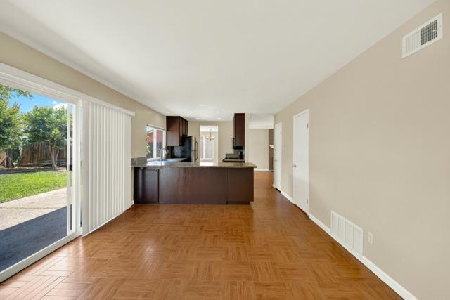 8329 Ildica Street, Lemon Grove CA: https://media.crmls.org/mediaz/64da326a-4e37-4d86-a32c-8aceca52943a.jpg