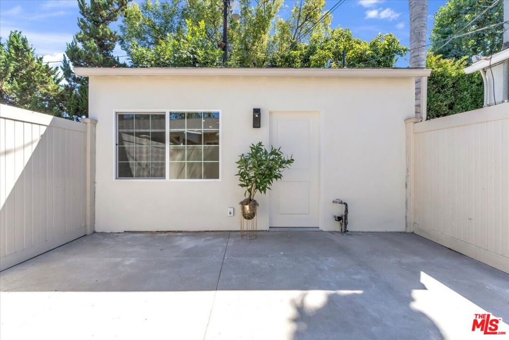 12820 Hatteras