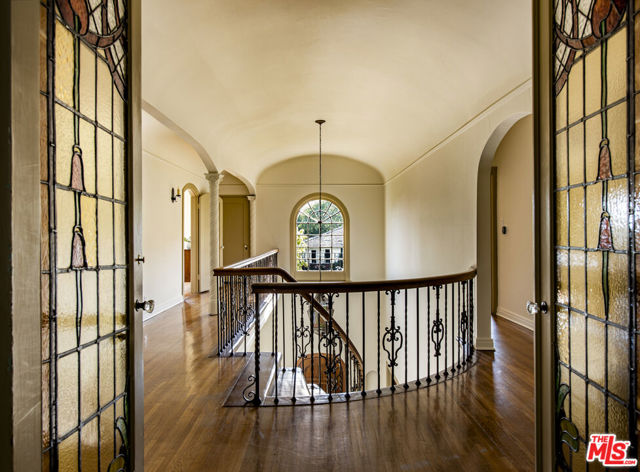 2250 N Berendo Street, Los Angeles CA: https://media.crmls.org/mediaz/64dac8e7-bf38-42ce-9dbe-ce28f2ebfa9e.jpg