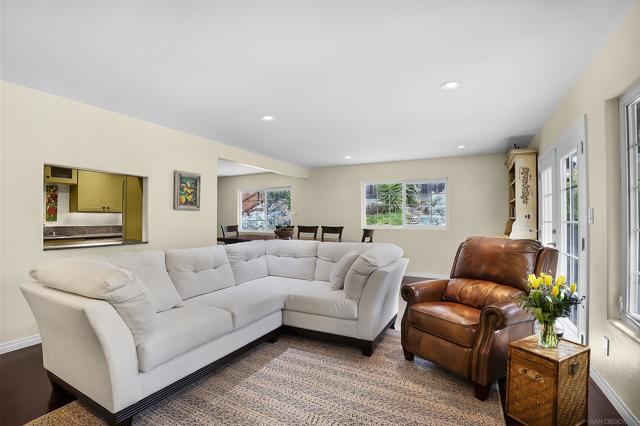 2953 Courser Ave, San Diego CA: https://media.crmls.org/mediaz/64db2058-bafb-42a1-be2c-69dc042608b3.jpg