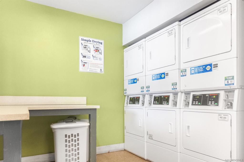 9504 Carroll Canyon Rd - photo 11