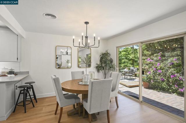 241 Lombardi Cir, Walnut Creek CA: https://media.crmls.org/mediaz/64db459a-8ae9-48a6-a2b3-d4431069ffa1.jpg