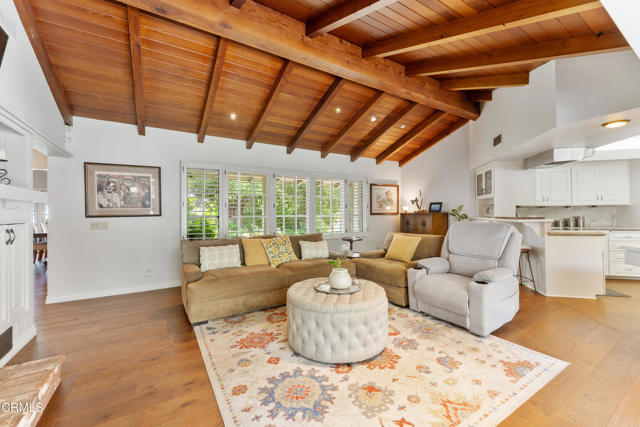 Detail Gallery Image 14 of 52 For 2210 Brambling Ln, Pasadena,  CA 91107 - 3 Beds | 3 Baths