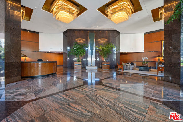 10490 Wilshire Boulevard, Los Angeles CA: https://media.crmls.org/mediaz/64dcbf1f-3d7e-45aa-8997-d62a71065641.jpg