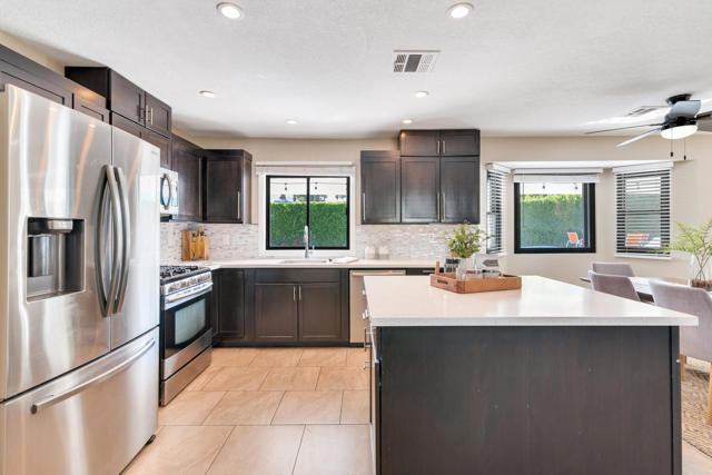 2003 N Sandra Road, Palm Springs, CA 92262