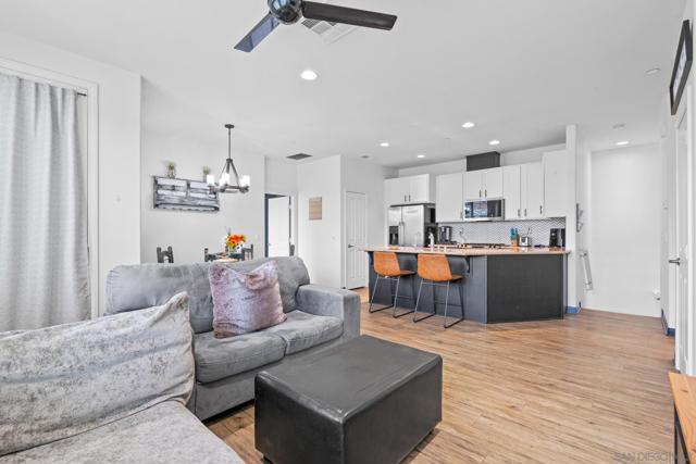 1344 Shoshone Falls Drive, Ramona CA: https://media.crmls.org/mediaz/64dce1ab-529f-4e55-a75c-30ca81456a3b.jpg